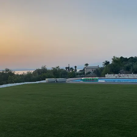 Rarihouse Prázdninový dům